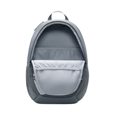 4. Nike Heritage Sweep Rucksack Grau IO8733 084