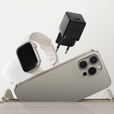 9. Baseus Palm 1C 20W Wandladegerät (mit Baseus Mini White USB-C 60W (20V/3A) 1m Kabel) - Schwarz