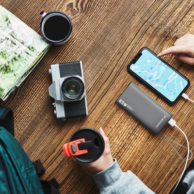 11. Powerbank Wozinsky K65+ 65W 30000mAh 2x USB-C, 1x USB-A 65W - grau