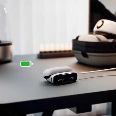 3. 2-in-1 Dockingstation und Powerbank für B100 BoboVR PD100 Kombi-Akku – Weiß