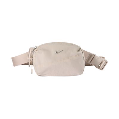2. Nike Aura Schultertasche Creme HM6120 236