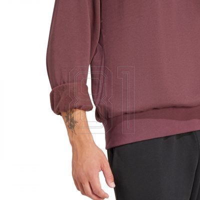 6. adidas Essentials Feelcozy Fleece M Sweatshirt JE3786