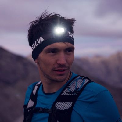 7. SILVA TRAIL RUNNER FREE 37809 400 lm