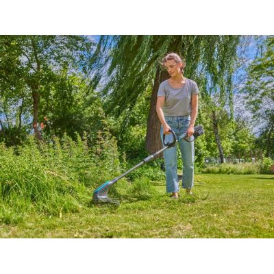 7. Gardena 14703-55 Freischneider/Trimmer 18W Akku Grau