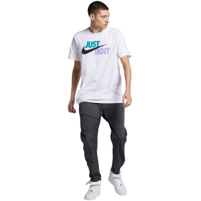 6. Herren-T-Shirt Tee Just Do It Swoosh Weiß AR5006 101