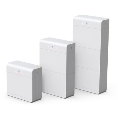 Batteriemodul; Kapazität 6,9 kWh; LiFePO4-Zelltechnologie; Schutzart IP66; Gewicht 68 kg; 15 Jahre Garantie