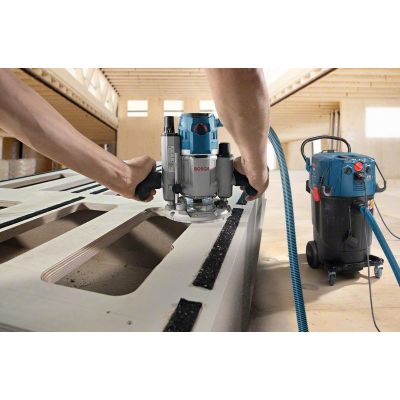 4. Bosch 0 601 9C3 300 Staubsauger, 55 l Trommelsauger, Trocken- und Nasssauger, 1380 W, beutellos