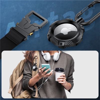 5. Tech-Protect TPUCarbon-Hülle für Apple AirTag – schwarz