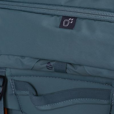 7. Deuter Aircontact Core 45+10 SL Jade-Graphit Trekkingrucksack