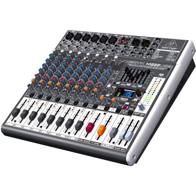 4. Behringer X1222USB - Audiomixer