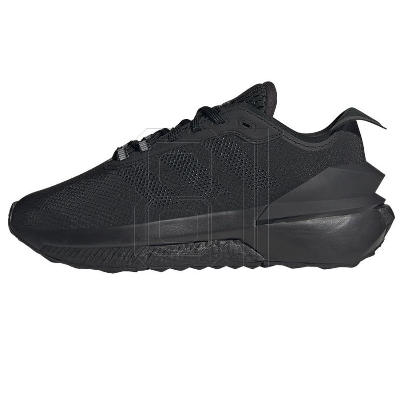8. Adidas AVRYN Jr IG0124 Schuhe