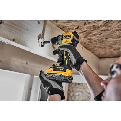 4. 18V XR DCD800H2T DEWALT Akku-Bohrschrauber