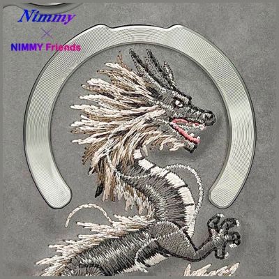 8. Nimmy Dragon MagSafe iPhone 16 Hülle - Grau