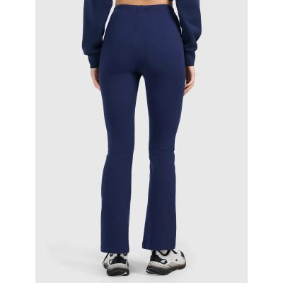 7. 4F Damen-Jogginghose mit ausgestelltem Bein 4FWAW26TTROF1747-31S