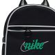 6. Nike Sportswear Futura 365 Rucksack FQ5559-010