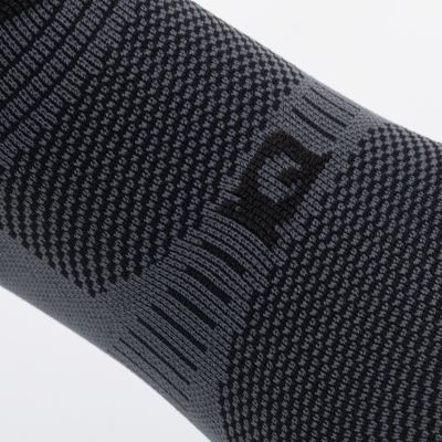 3. Hohe Socken JOLANA