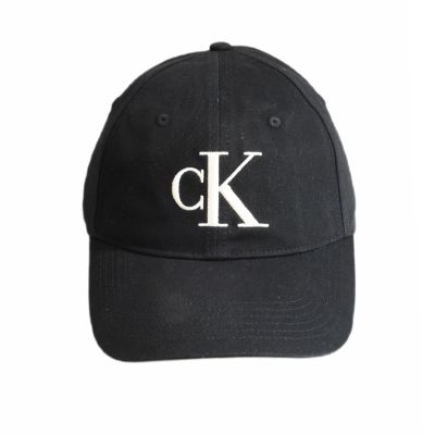 3. Calvin Klein CK Jeans Strapback Cap Schwarz - LZ04G5024G-UB1