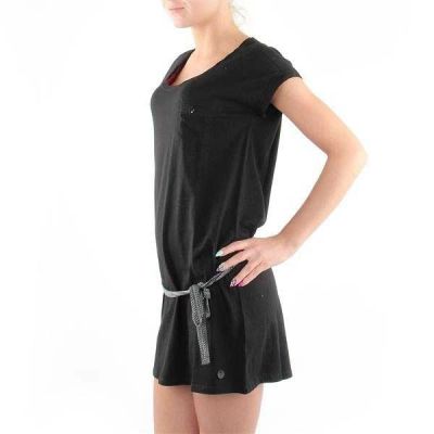 8. Lee Easy Dress T-Shirt 41EEV01