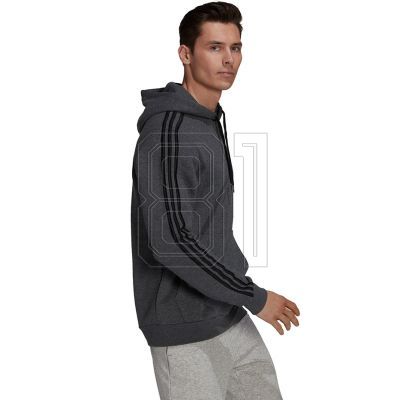 8. adidas Essentials Fleece 3-Streifen Hoodie M GK9082