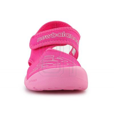 7. New Balance Jr YOCRSRAE Sandalen