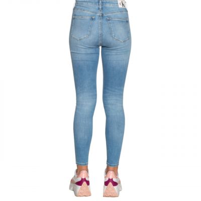 11. Calvin Klein Jeans Super Skinny W J20J218627