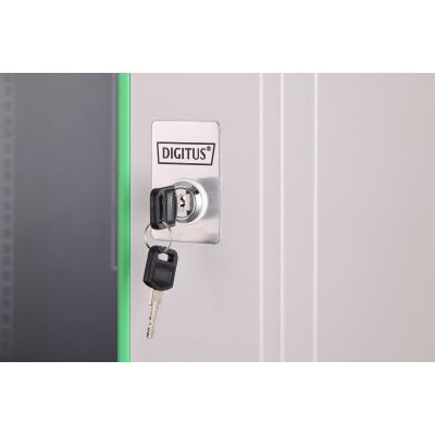 9. Digitus DYNAmic 19" 12U 600x600 Wand-Netzwerkschrank, Glastür, grau, ungeteilt, montiert, 60 kg