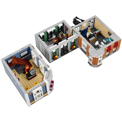 5. LEGO Creator Expert 10255 – Montageplatz