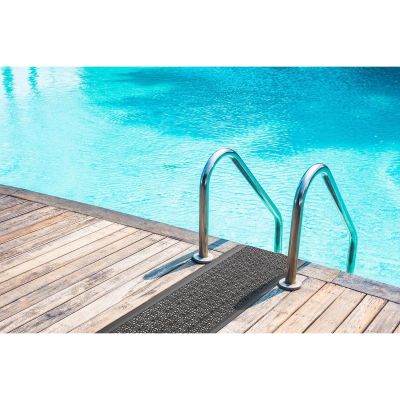 12. Durchbrochenes Pflastergitter-Mosaik schwarz 1 Stück.