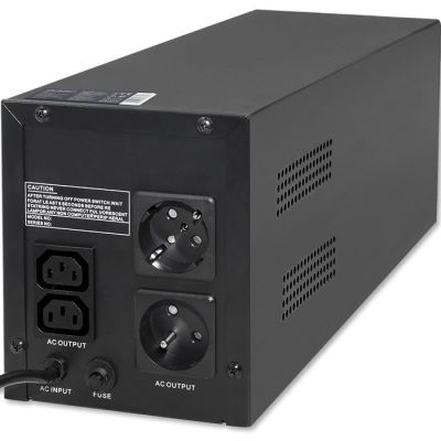 10. QOLTEC USV Line Interactive | Monolithisch | 1500 VA | 900 W