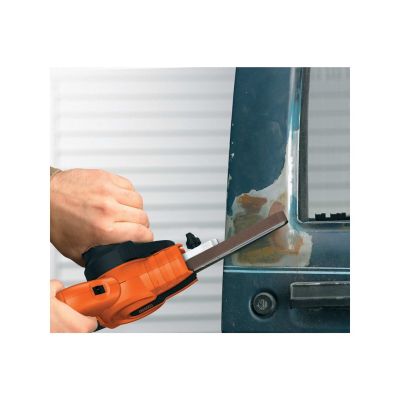 4. Black & Decker KA900E Tragbarer Bandschleifer 350W