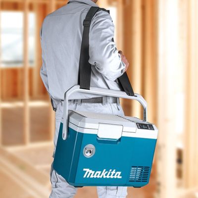 3. Makita CW003GZ nicht kategorisiert