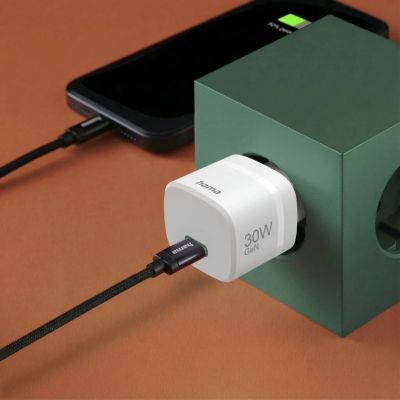 6. Hama 00201964 Handy-Ladegerät für Smartphones, Tablets, Powerbanks und Headsets, Weiß, Wechselstrom-Schnellladefunktion, intern