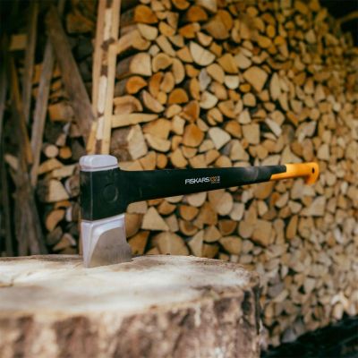 5. FISKARS SPALTAXT X32 X-SERIE L-KLINGE