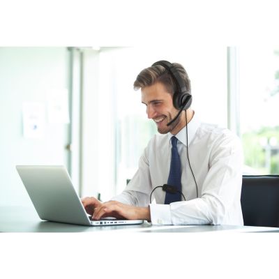 12. Kensington H1000 USB-C Over-Ear-Kopfhörer