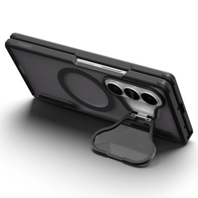 9. Spigen Optik Armor Pro MagSafe Hülle für Samsung Galaxy Z Fold 8 Ultra – Schwarz