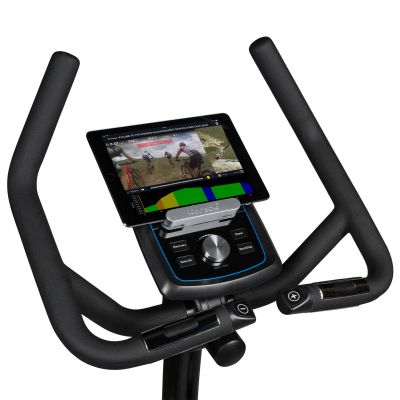 7. Flow Fitness Perform B2i programmiertes Fahrrad