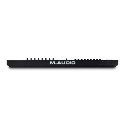 7. M-AUDIO Oxygen PRO 61 - Keyboard-Controller