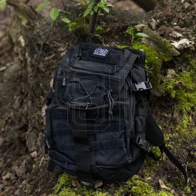 6. Offlander Survival Hiker 35L Rucksack OFF_CACC_35BK