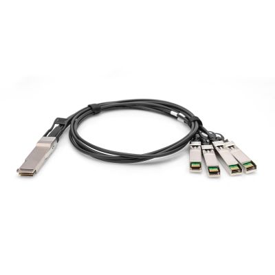 3. Digitus 40G QSFP+ auf 4 x SFP+ Direktanschlusskabel 1 m