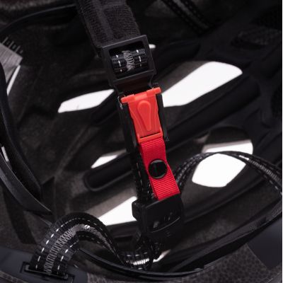7. ENDURO Helm