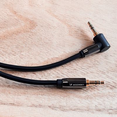 8. Wozinsky AUX-Kabel, abgewinkelt (Stecker-Stecker), Mini-Klinkenkabel, 2 m, Schwarz