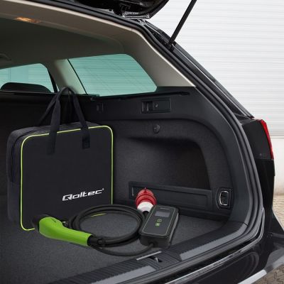 7. Qoltec Mobiles Ladegerät für Elektrofahrzeuge 2-in-1 Typ 2 | 7 kW | 230 V | CEE 5-polig