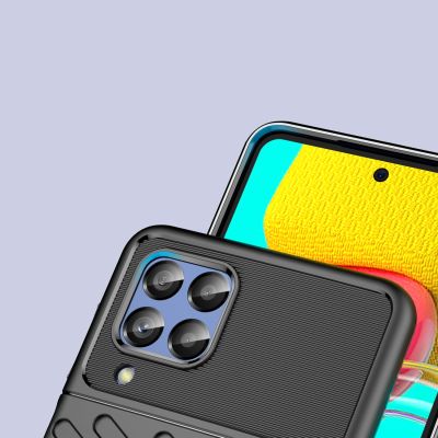6. Thunder Case flexible gepanzerte Hülle für Samsung Galaxy M53 5G schwarz