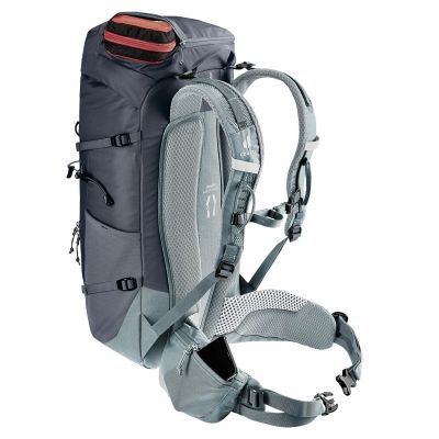 9. Deuter Trail 30L Wanderrucksack 3440724-7411