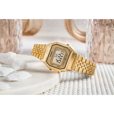 6. Damenuhr CASIO Vintage LA680WEGA-9ER + BOX