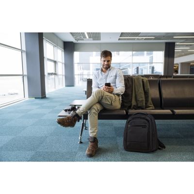 28. Kensington Contour 2.0 Pro Rucksack für 17"-Laptop