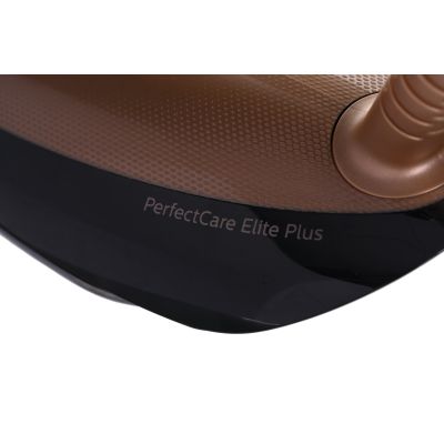 11. Philips GC9682/80 Dampfbügeleisen (2800W; schwarz)