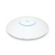 21. Ubiquiti UniFi U7 Pro Max Access Point Wi-Fi 7 2,4 GHz (2x2)/5 GHz (4x4)/6 GHz (2x2) PoE+ 1x2,5 G