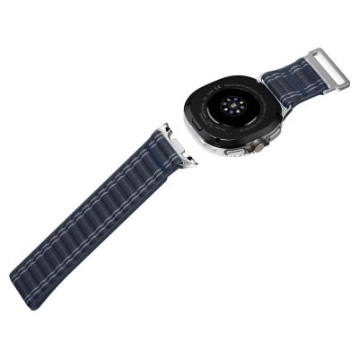 11. Spigen WBF0 Armband für Samsung Galaxy Watch 40/44/46 mm - Grau