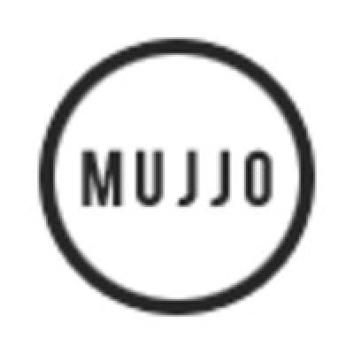 17. Mujjo iPhone 17 Pro Max Schwarze Lederhülle